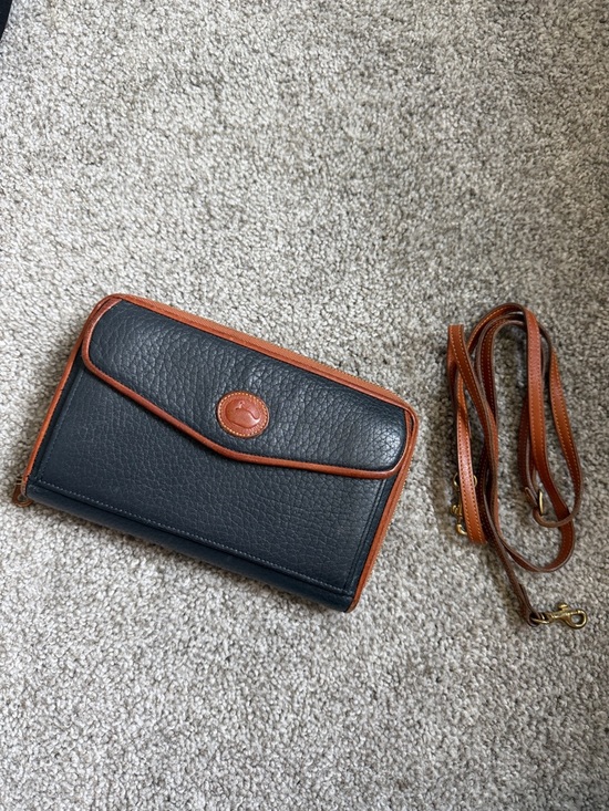 Dooney & Bourke Handbags - Vintage Dooney